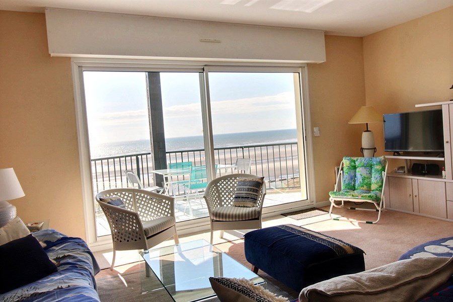 /picture/helios/116215201/GRAND LARGE A C4/1_2025-11-02CET00h00-09.jpg